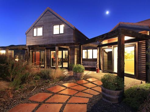 405F Grays Road, Pauatahanui