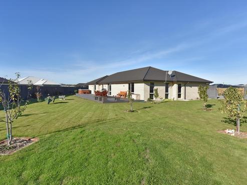 10 Ormandy Court, Amberley