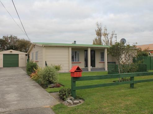 7 Hillary Street, Foxton