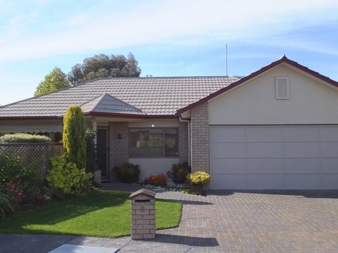11 Sloane Place, Taradale