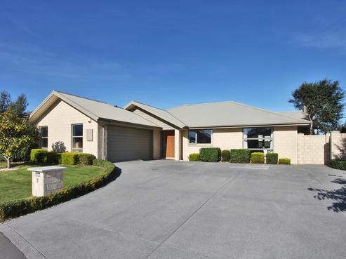 7 Date Crescent, Aidanfield
