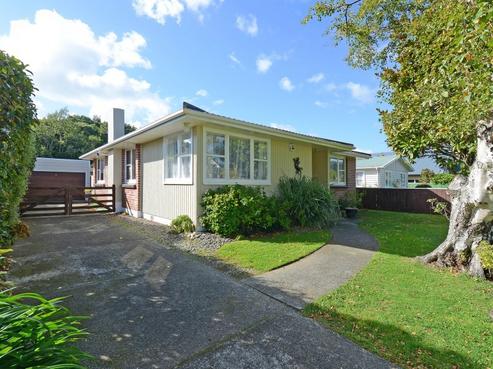18 Whirinaki Crescent, Heretaunga