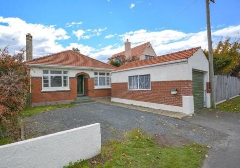 214 Bay View Road, South Dunedin