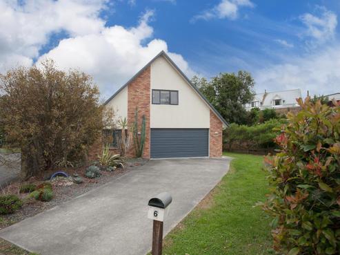 6 Knox Place, Leamington