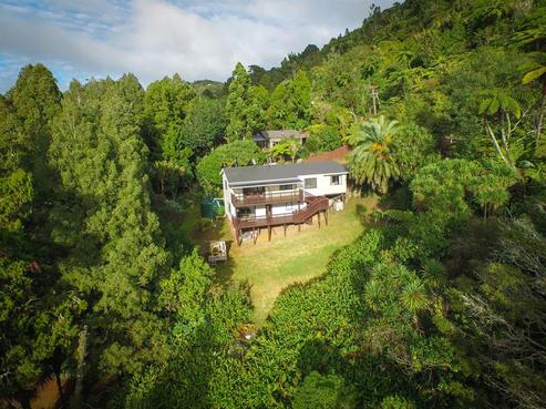 350 Forest Hill Road, Waiatarua