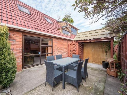 37 Mccarthy Street, Hawera