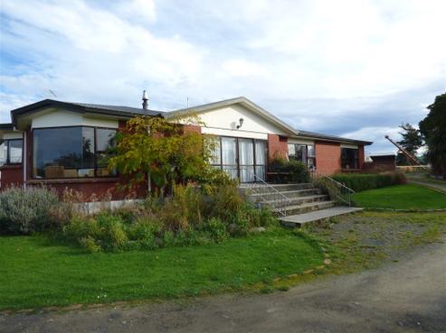 21 Calder Street, Owaka