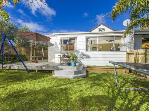25A Taharoto Road, Takapuna
