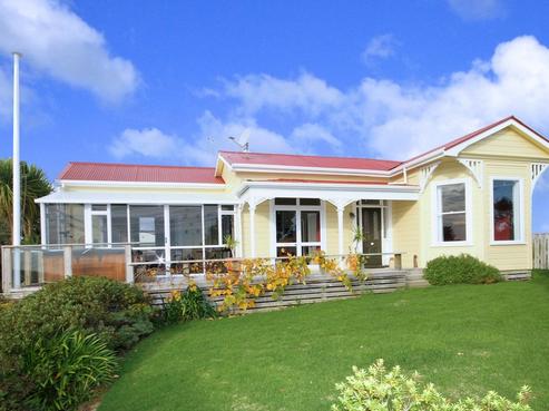 26 Shakespeare Road, Bastia Hill