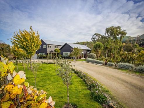 1053 Longbush Road, Gladstone