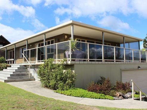 124 Kowhai Avenue, Matarangi