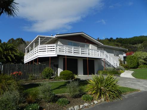 41 Churchill Avenue, Richmond