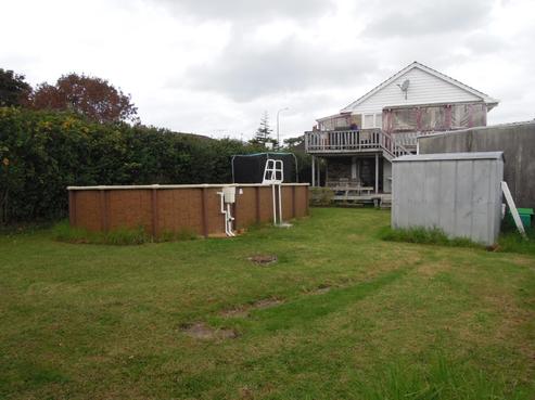 476 East Coast Road, Windsor Park