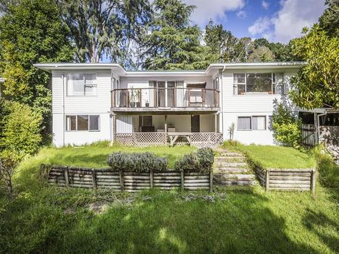25 Ayton Drive, Totara Vale