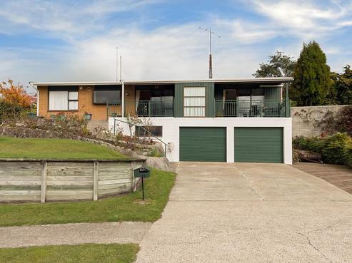 18 Westbourne Avenue, Westbrook