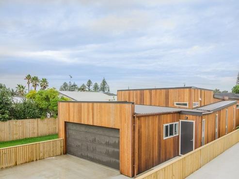 5 Pine Road, Orewa