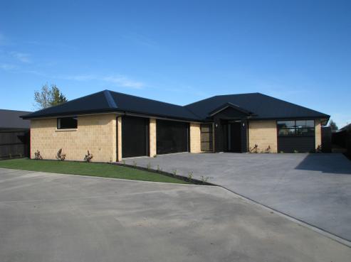 13 Lloyds Close, Rolleston