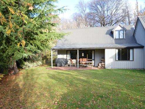 5A Heuchan Lane, Wanaka