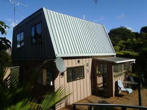 30 Beresford Avenue, Surfdale