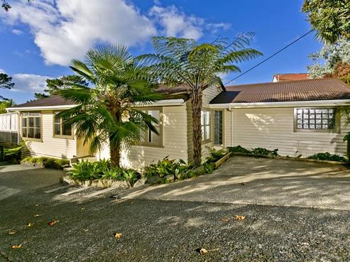 107 Carlisle Road, Torbay