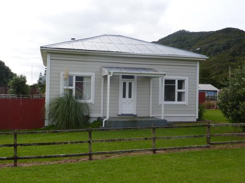 9 Greenfield Street, Hector