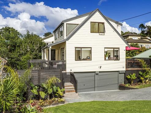 10 Montana Avenue, Murrays Bay