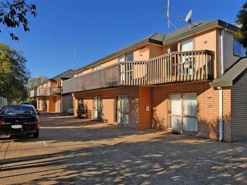 4A Baffles Crescent, Silverdale