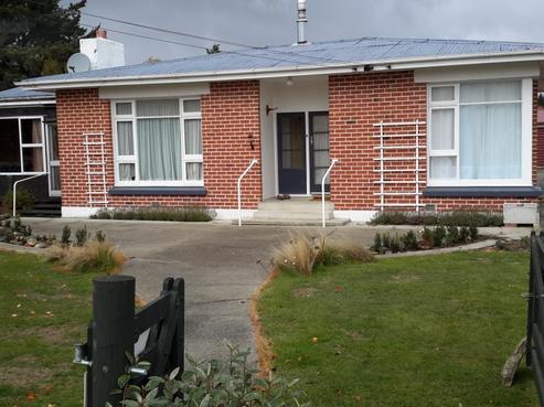 12 Knowles Crescent, Ranfurly