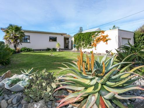 6 Grange Road North, Haumoana