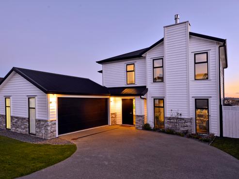 14 Wisteria Lane, Silverdale