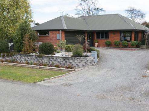 65 Allin Drive, Waikuku Beach