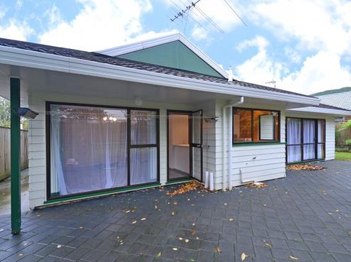 4 Memphis Grove, Totara Park