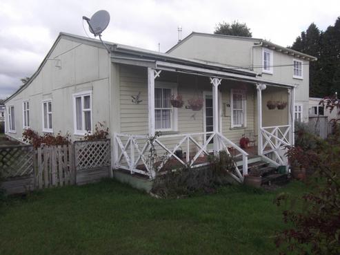 31 Oioi Street, Owhango
