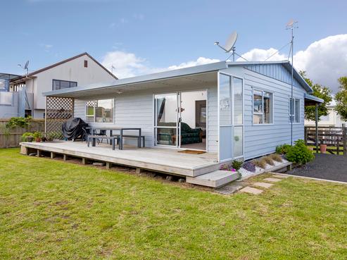 212B Casement Road, Whangamata