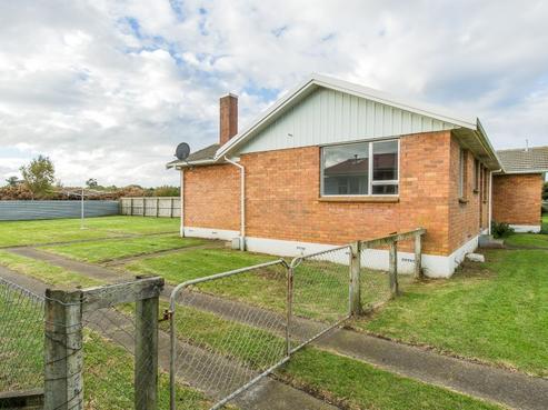 63 Titoki Street, Castlecliff