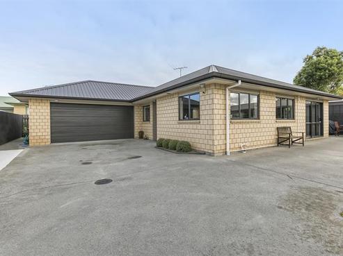 13A George Crescent, Buckland