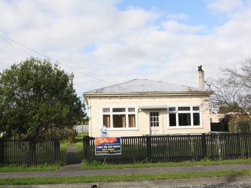 23 Robert Street, Marton