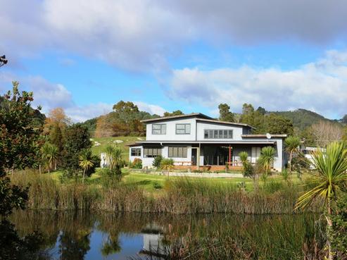 65 Scott Drive, Cooks Beach