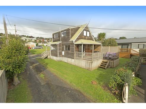 34 Holiday Road, Stanmore Bay
