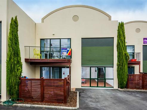 23/10C Airborne Road, Rosedale