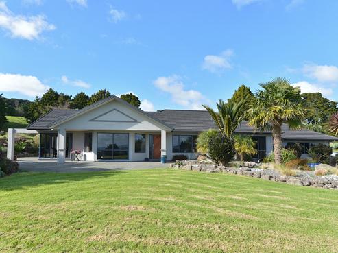 1036 State Highway 14, Maungatapere