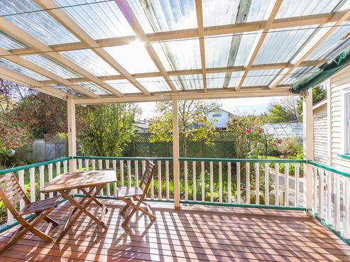 114 Garlands Road, Hillsborough