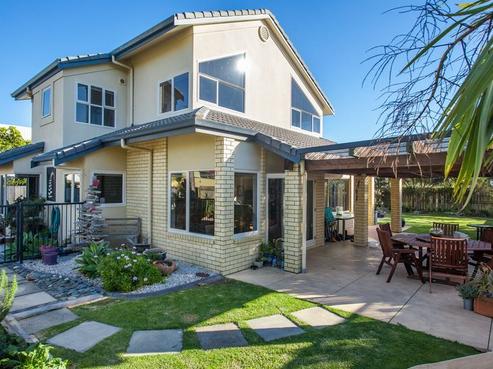 38 Fishermans Drive, Coastlands