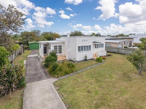 684 Te Atatu Road, Te Atatu Peninsula