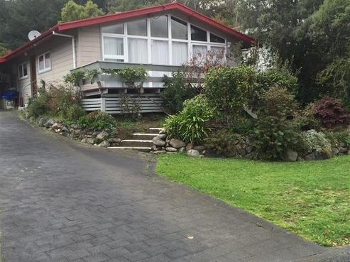 10A Forest Road, Pinehaven