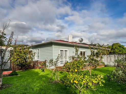 2/235 Waterloo Road, Lower Hutt