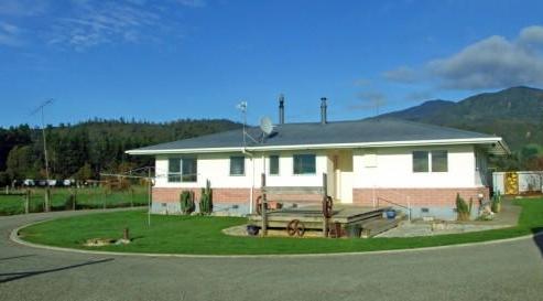 534 Takaka-collingwood Highway, Takaka