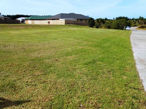 15 Dune Lake Place, Ruakaka