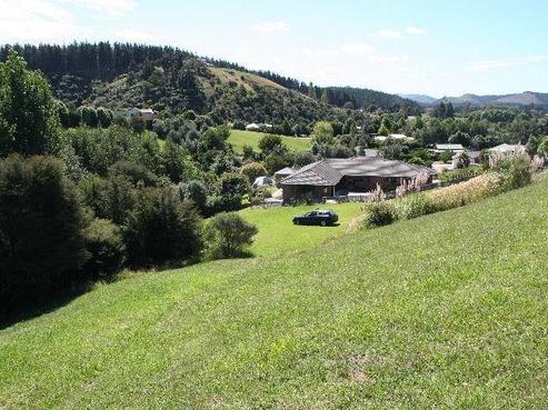 4 Governors Heights, Whangamata