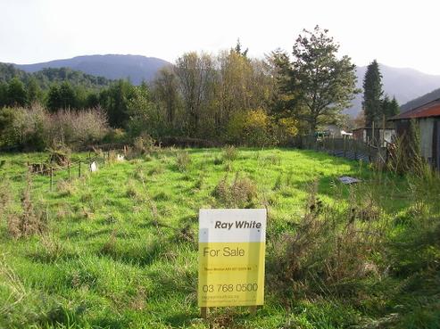 145 Main Road, Blackball
